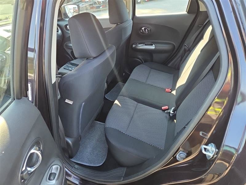 Used 2015 Nissan Juke S AWD/4WD image 7