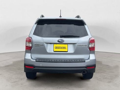 Used 2014 Subaru Forester 2.5i Touring AWD/4WD image 4