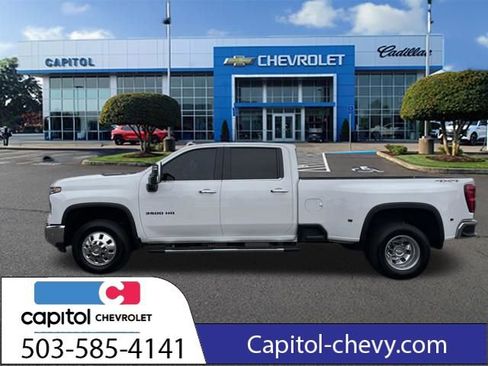 Used 2025 Chevrolet Silverado 3500 LTZ image 8
