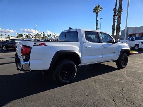 Certified 2023 Toyota Tacoma SR5 image 4