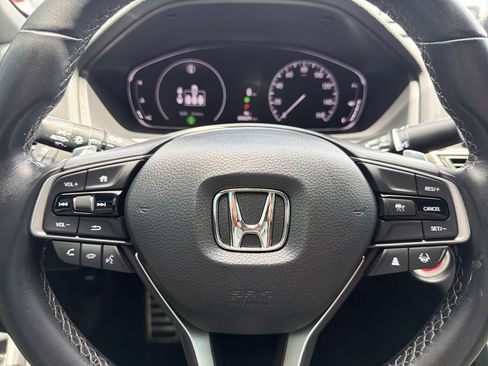 Used 2022 Honda Accord Sport image 29