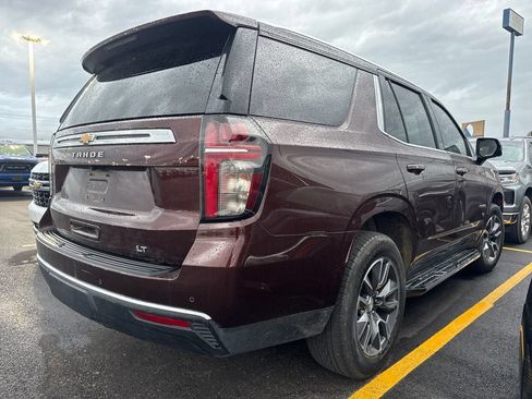 Used 2023 Chevrolet Tahoe LT w/ Luxury Package AWD/4WD image 3