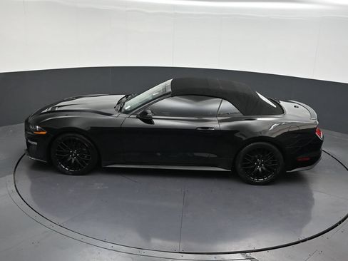 Used 2020 Ford Mustang Premium RWD image 11