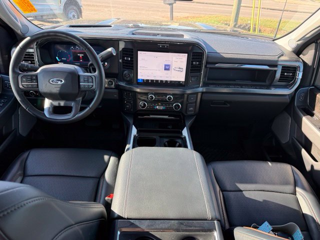 Used 2025 Ford F250 Lariat w/ Lariat Ultimate Package AWD/4WD image 14