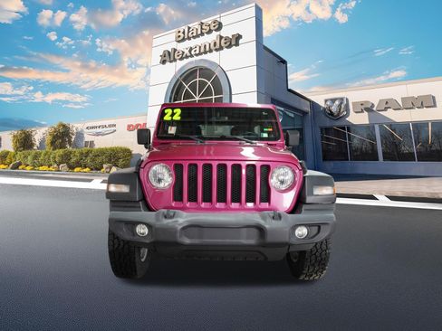 Used 2022 Jeep Wrangler Unlimited Sport AWD/4WD image 11