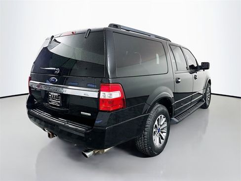 Used 2017 Ford Expedition EL XLT w/ Equipment Group 201A image 7