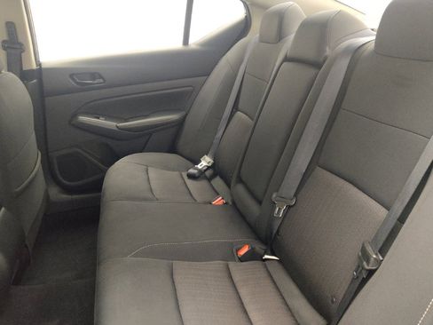 Used 2025 Nissan Altima 2.5 SV FWD image 18