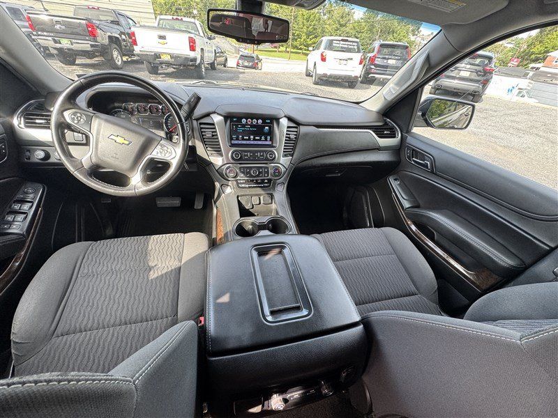 Used 2018 Chevrolet Suburban LS w/ Skid Plate Package AWD/4WD image 9