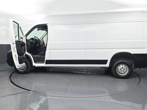 Used 2016 RAM ProMaster 2500 w/ Interior Convenience Group image 29