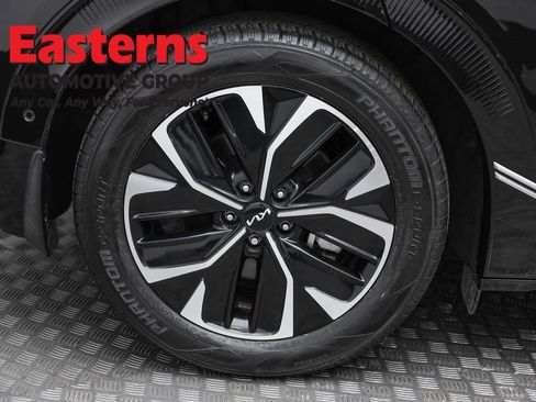 Used 2022 Kia EV6 Wind w/ Wind Technology Package image 33