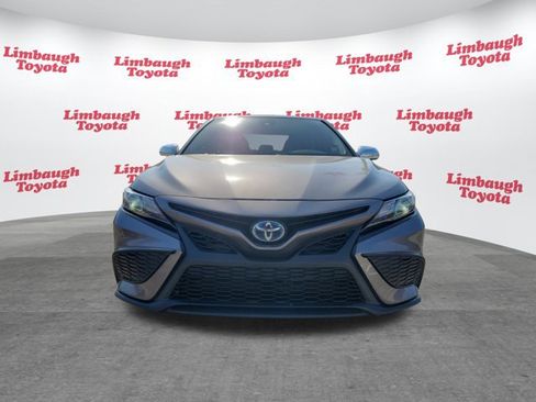 Used 2023 Toyota Camry SE image 21