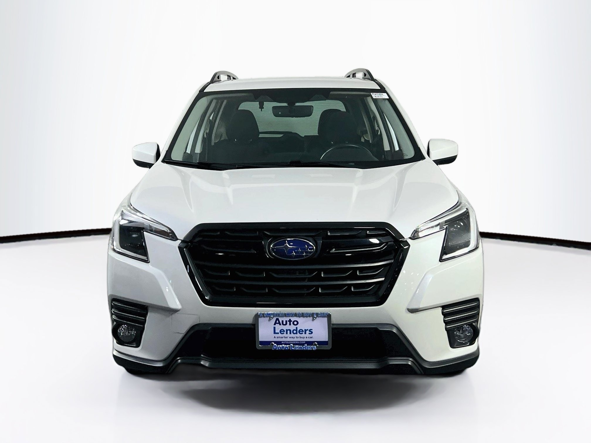 Used 2023 Subaru Forester Premium AWD/4WD image 2