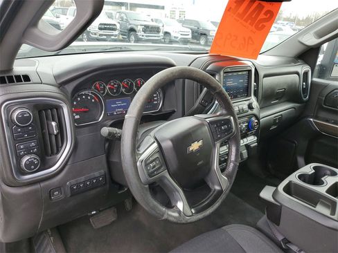 Used 2022 Chevrolet Silverado 3500 LT image 7