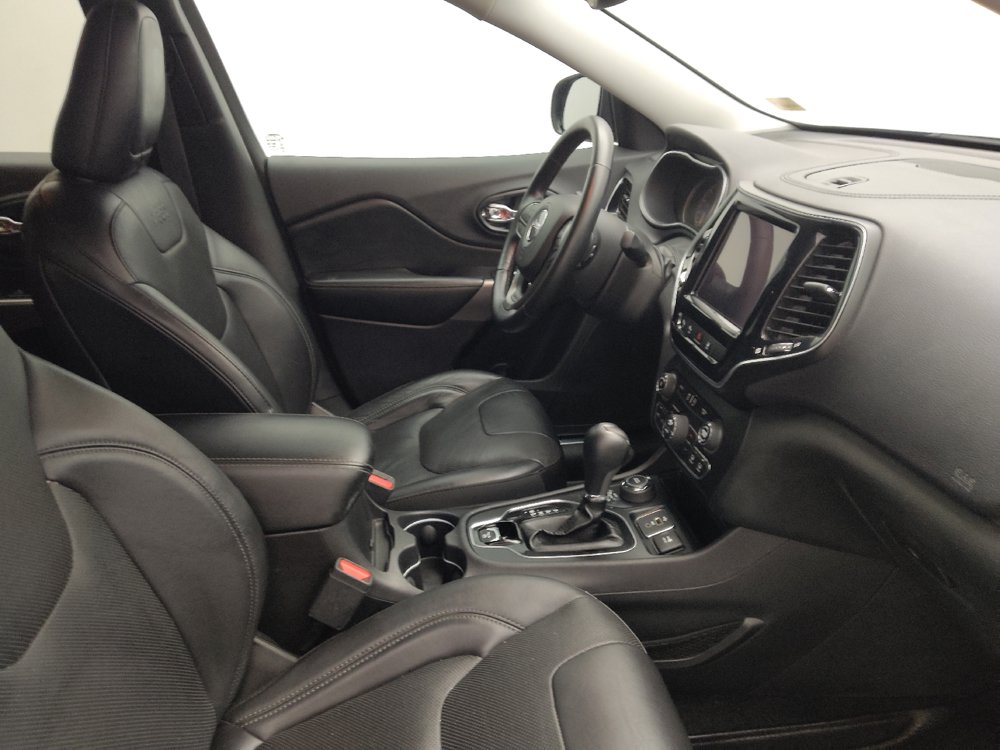 Used 2019 Jeep Cherokee Limited w/ Technology Group AWD/4WD image 21