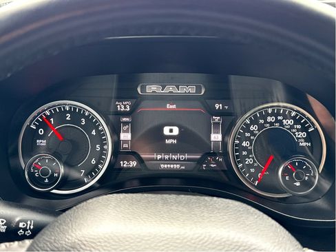 Used 2022 RAM 1500 Big Horn AWD/4WD image 17