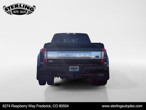 Used 2019 Ford F350 Platinum w/ Platinum Ultimate Package image 4