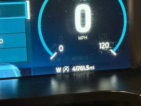 Used 2023 Ford F150 Lariat w/ FX4 Off-Road Package image 76