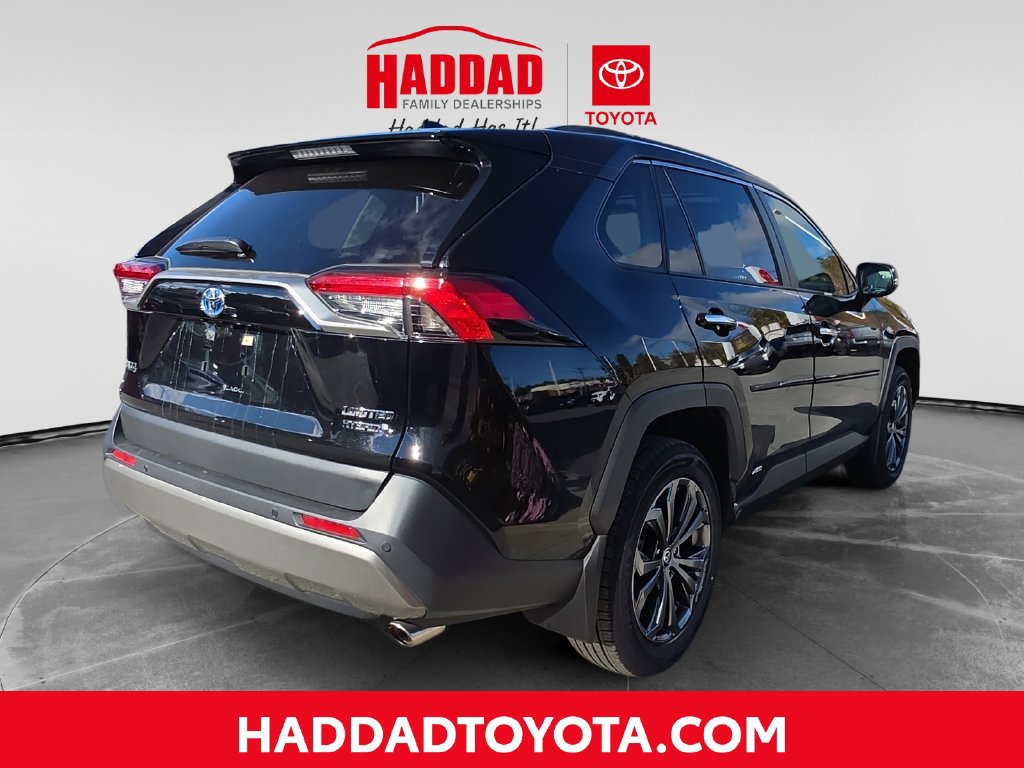 Used 2024 Toyota RAV4 Limited w/ Advanced Technology Package AWD/4WD image 6
