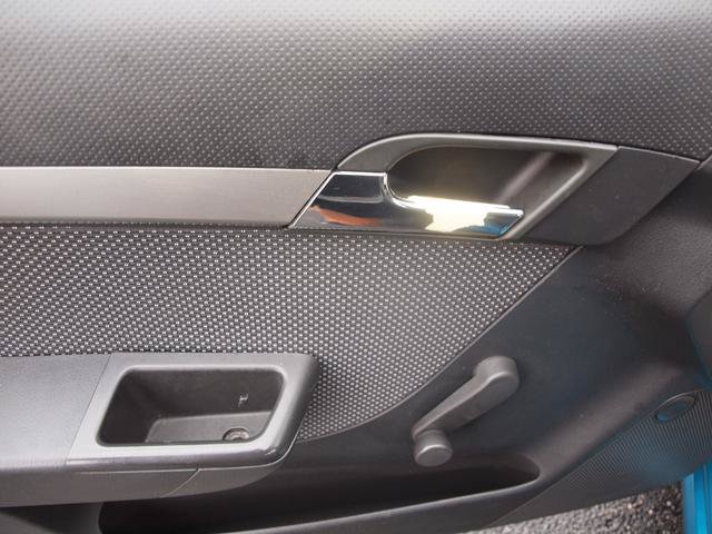 Used 2009 Chevrolet Aveo Sedan FWD image 8