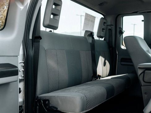 Used 2016 Ford F250 XLT w/ XLT Value Package image 38