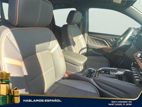 Certified 2025 GMC Canyon AT4 image 31