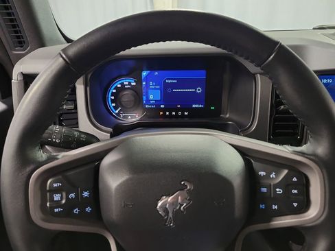 Used 2024 Ford Bronco Everglades image 14