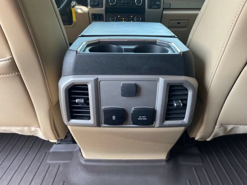 Used 2021 Ford F250 Lariat w/ Lariat Value Package AWD/4WD image 34