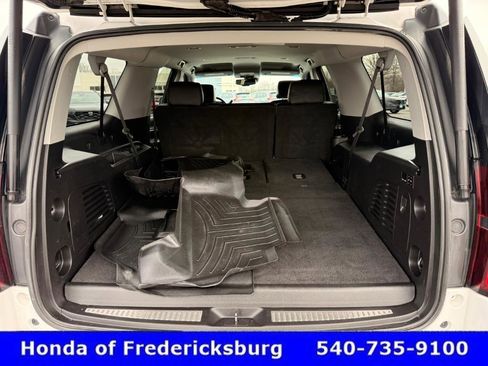 Used 2018 Chevrolet Suburban LT w/ Luxury Package image 42