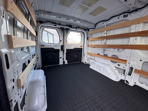 Used 2024 Ford Transit 250 Low Roof w/ Exterior Upgrade Package image 26