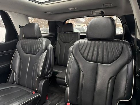 Used 2023 Hyundai Palisade Limited image 39