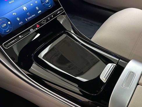 New 2026 Mercedes-Benz C 300 4MATIC Sedan image 22
