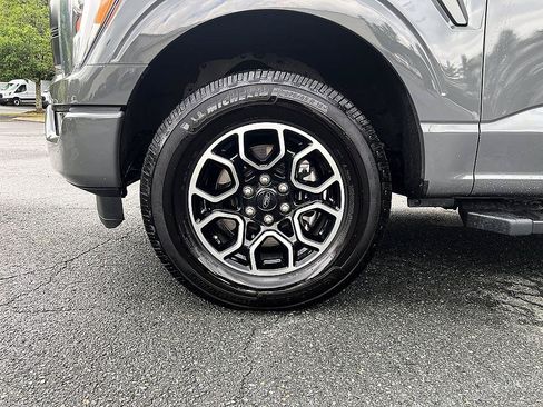 Used 2021 Ford F150 Lariat AWD/4WD image 8
