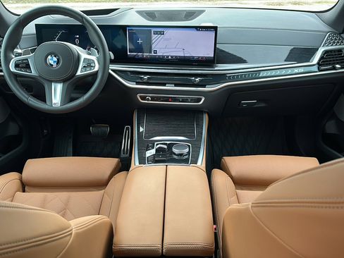 Certified 2025 BMW X5 xDrive40i w/ M Sport Package image 20