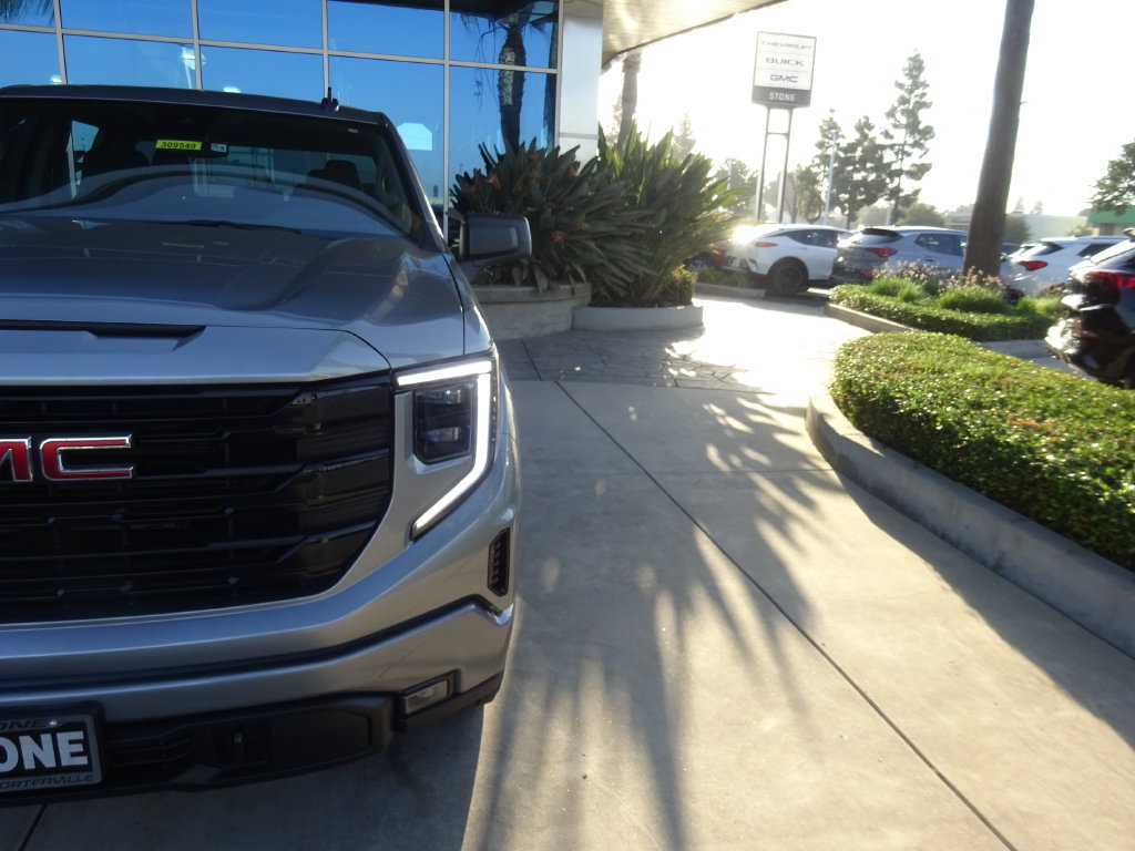 Used 2026 GMC Sierra 1500 Elevation AWD/4WD image 31