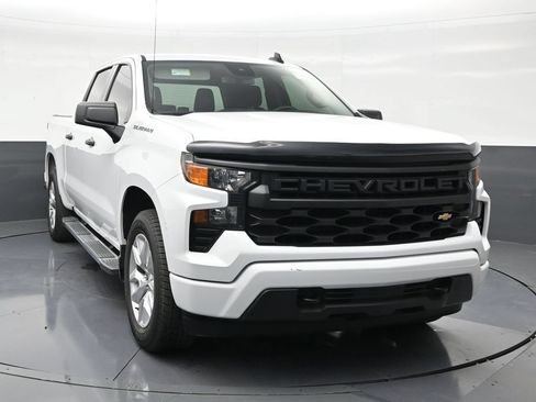 Used 2024 Chevrolet Silverado 1500 Custom RWD image 7