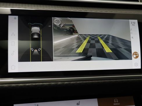 Used 2023 Land Rover Range Rover Velar R-Dynamic S image 11