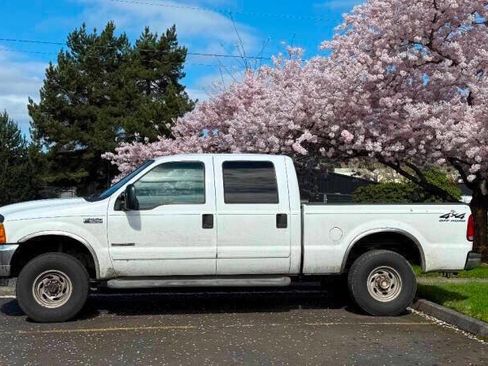 Used 2001 Ford F250 XLT AWD/4WD image 6
