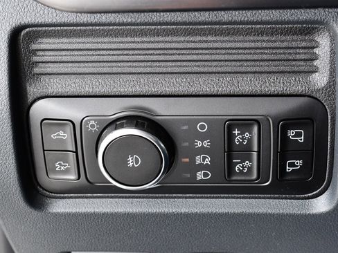 New 2026 Ford F350 Lariat w/ Black Appearance Package image 34