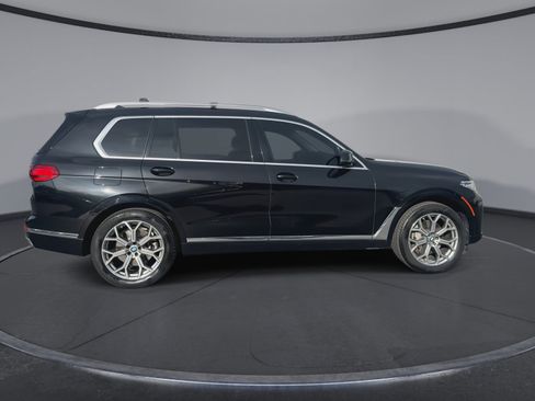 Used 2022 BMW X7 xDrive40i AWD/4WD image 9
