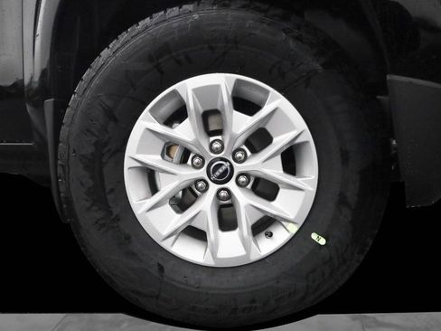 New 2026 Nissan Frontier S w/ Tow Package image 3