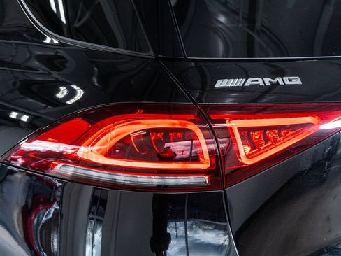 Used 2023 Mercedes-Benz GLE 53 AMG 4MATIC image 26