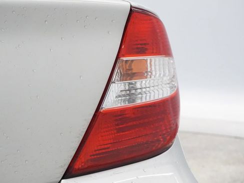 Used 2003 Toyota Camry LE image 18