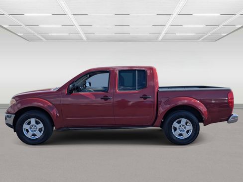 Used 2006 Nissan Frontier SE w/ (P01) Power Pkg image 2