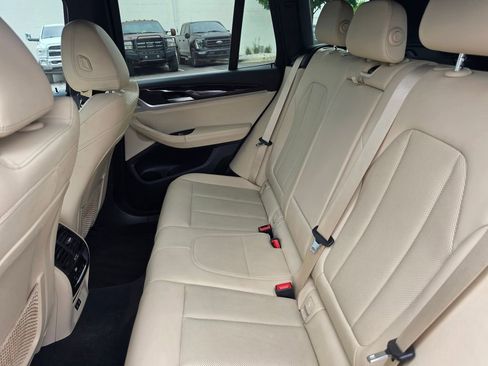 Used 2022 BMW X3 xDrive30i w/ Convenience Package AWD/4WD image 10