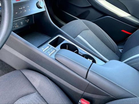 Certified 2025 Hyundai Sonata SEL FWD image 10