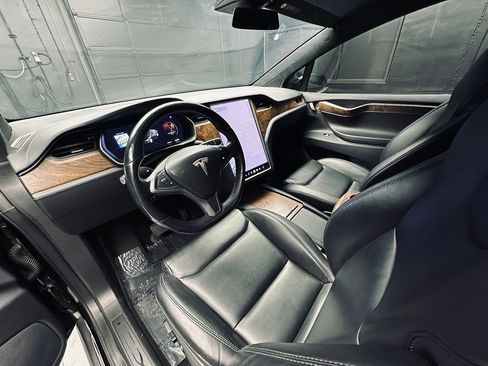 Used 2021 Tesla Model X Long Range AWD/4WD image 16