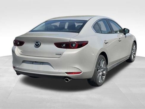 Used 2024 MAZDA MAZDA3 s FWD image 5