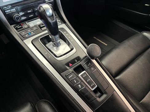 Used 2018 Porsche 911 Carrera RWD image 23