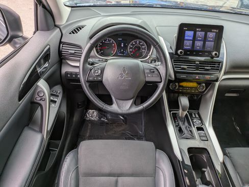 Used 2023 Mitsubishi Eclipse Cross SEL image 17