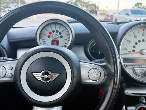 Used 2008 MINI Cooper Clubman Hardtop FWD image 7